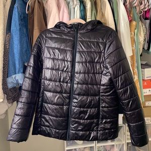 black puffer jacket size medium